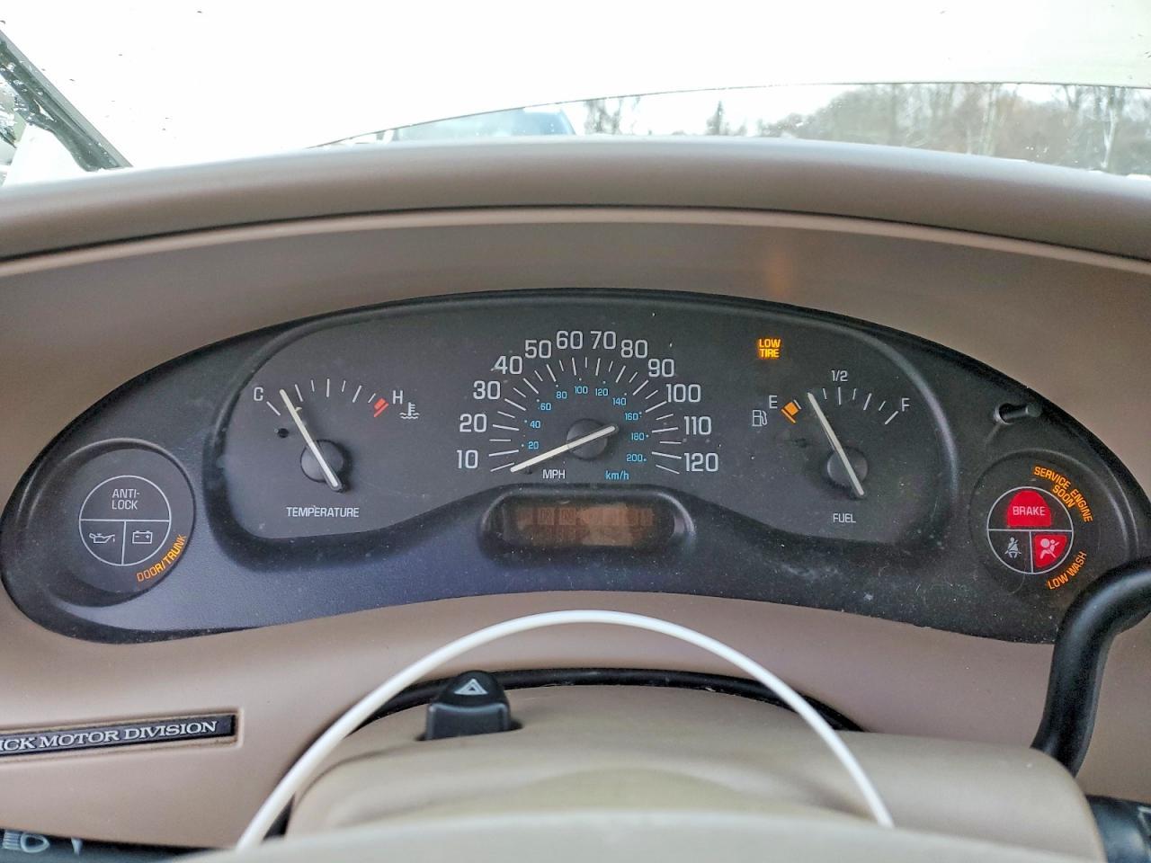2000 BUICK Century