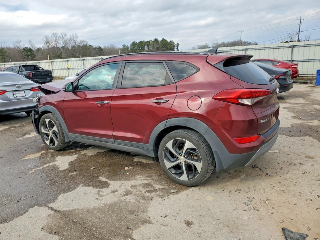 2016 HYUNDAI TUCSON