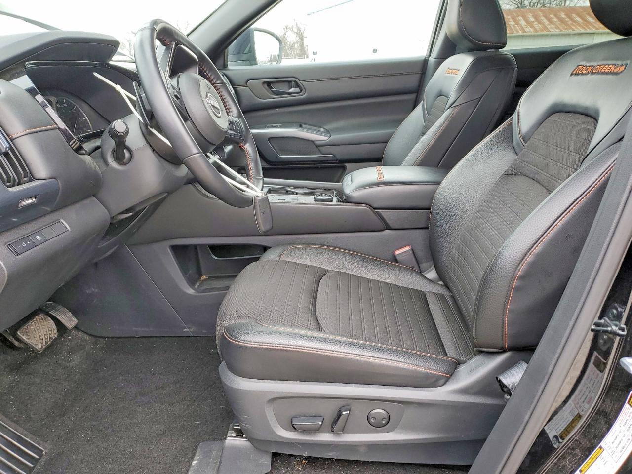 2024 NISSAN PATHFINDER