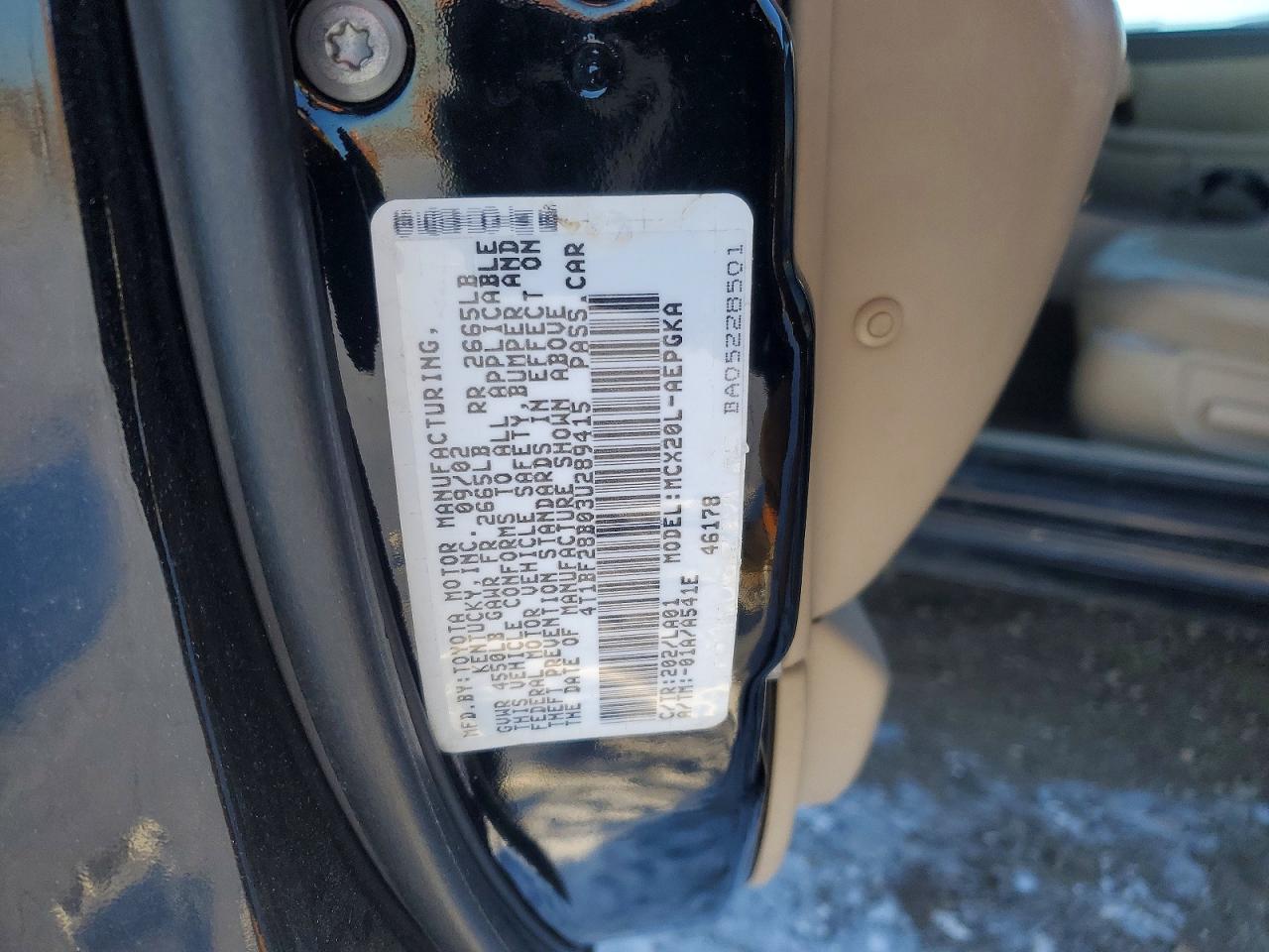 2003 TOYOTA Avalon