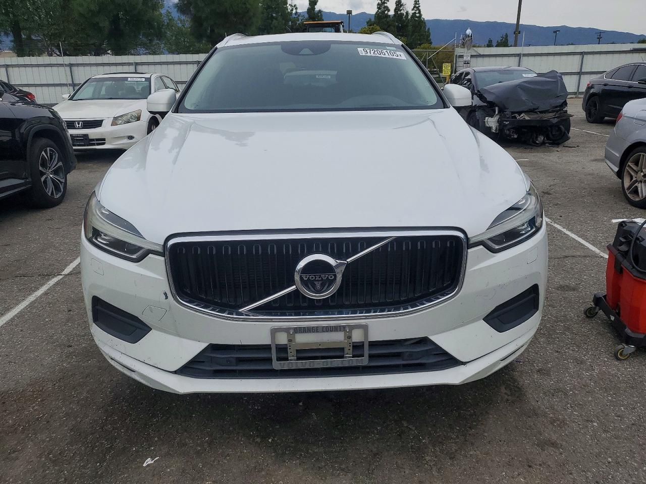 2018 VOLVO XC60