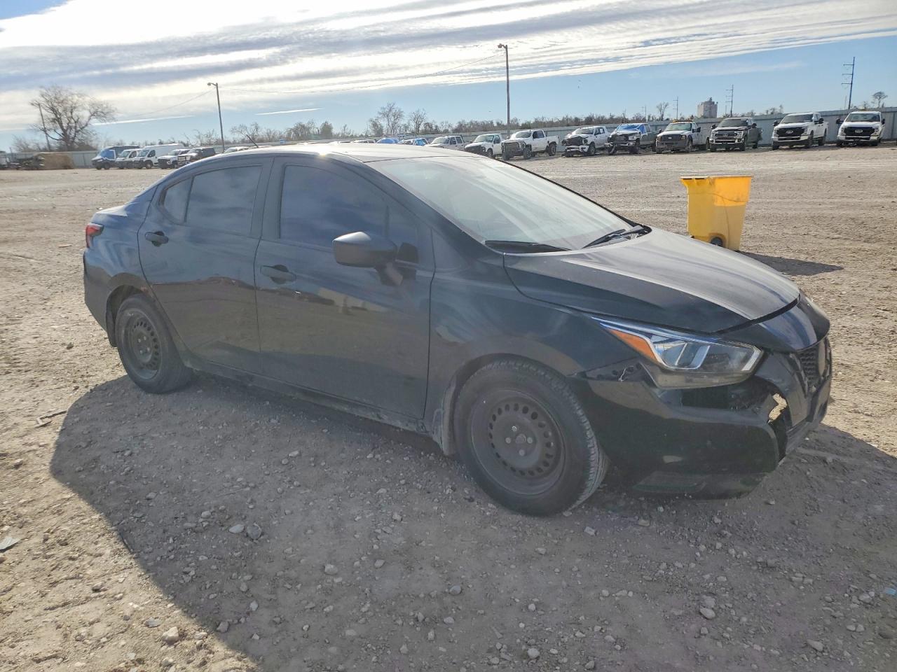 2021 NISSAN VERSA