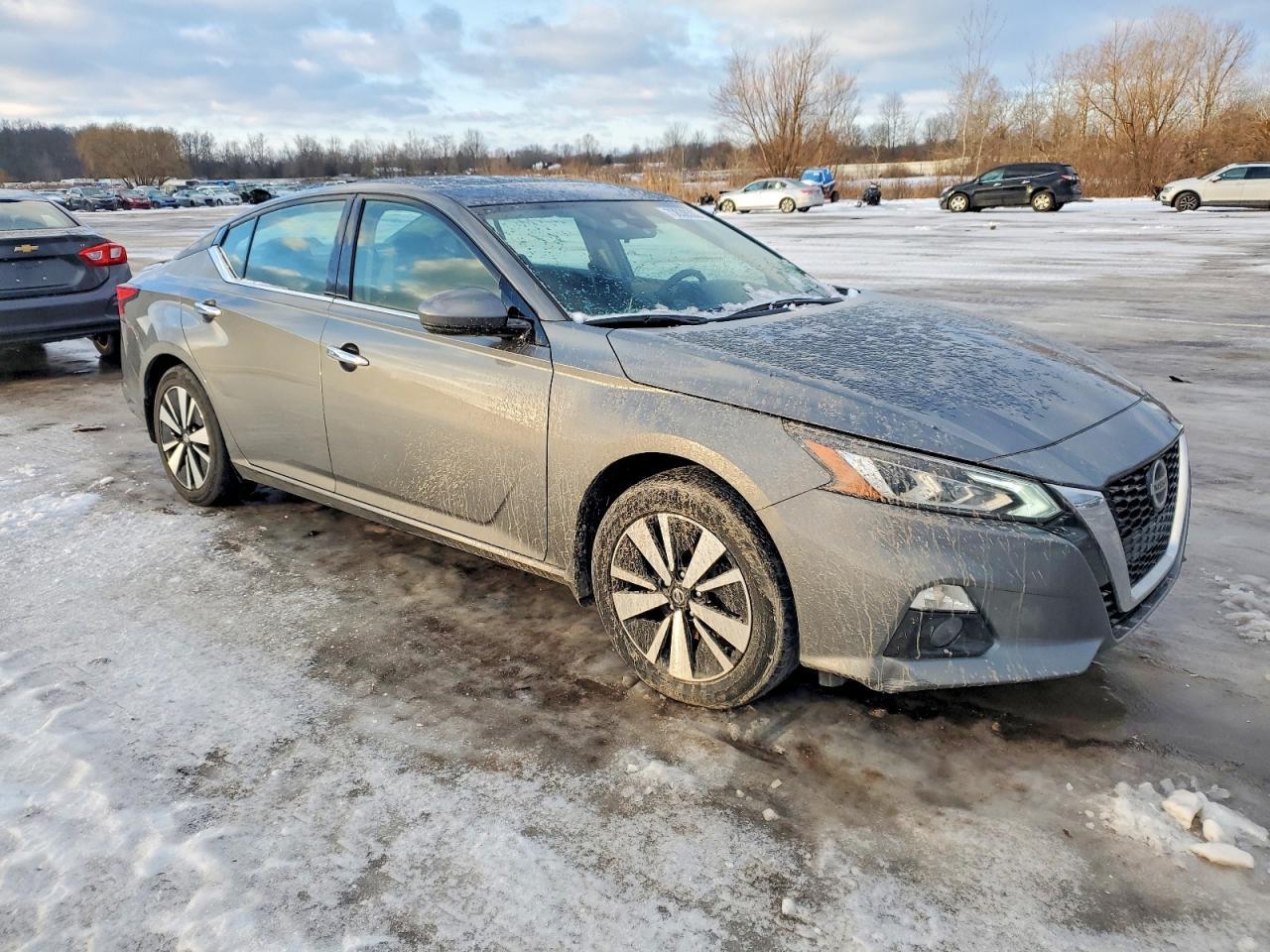 2022 NISSAN ALTIMA