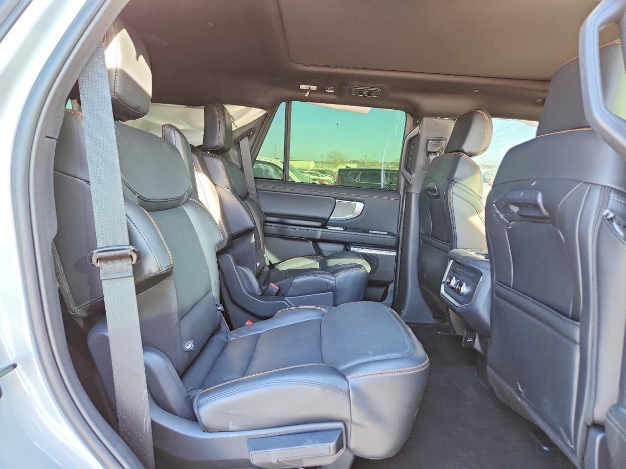 2025 FORD Expedition