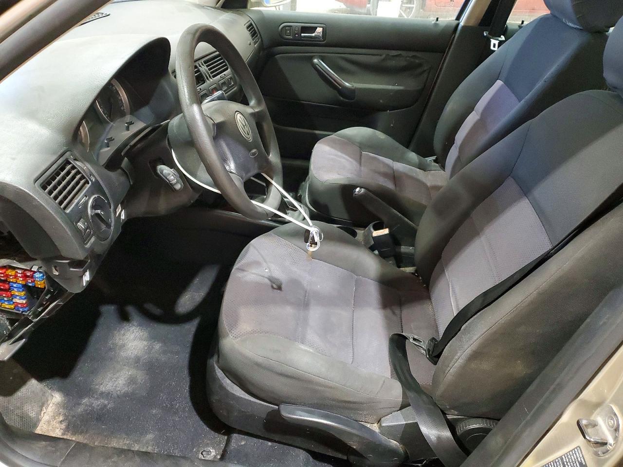2004 VOLKSWAGEN JETTA