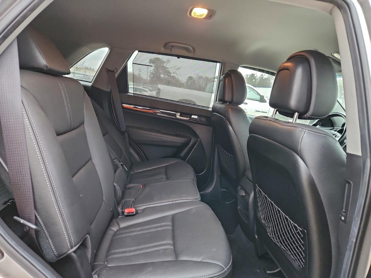 2014 KIA SORENTO