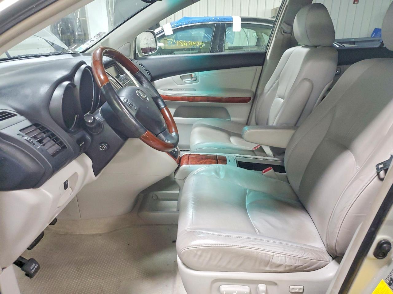 2004 LEXUS Rx 330