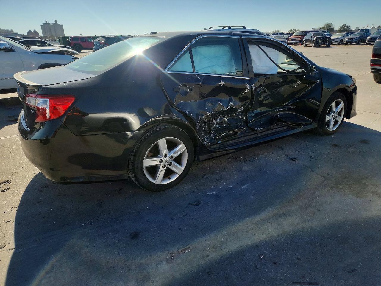 2013 TOYOTA CAMRY