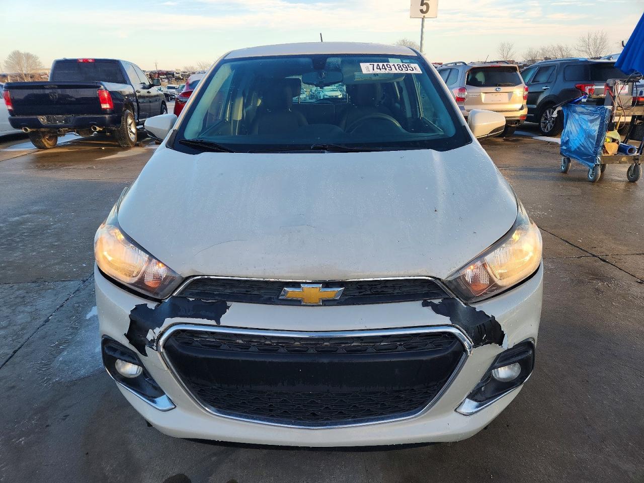 2016 CHEVROLET Spark