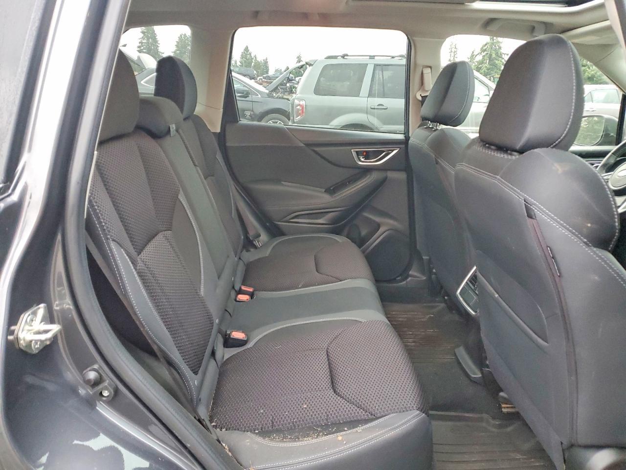 2021 SUBARU FORESTER