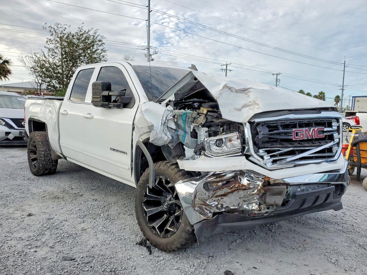 2018 GMC Sierra