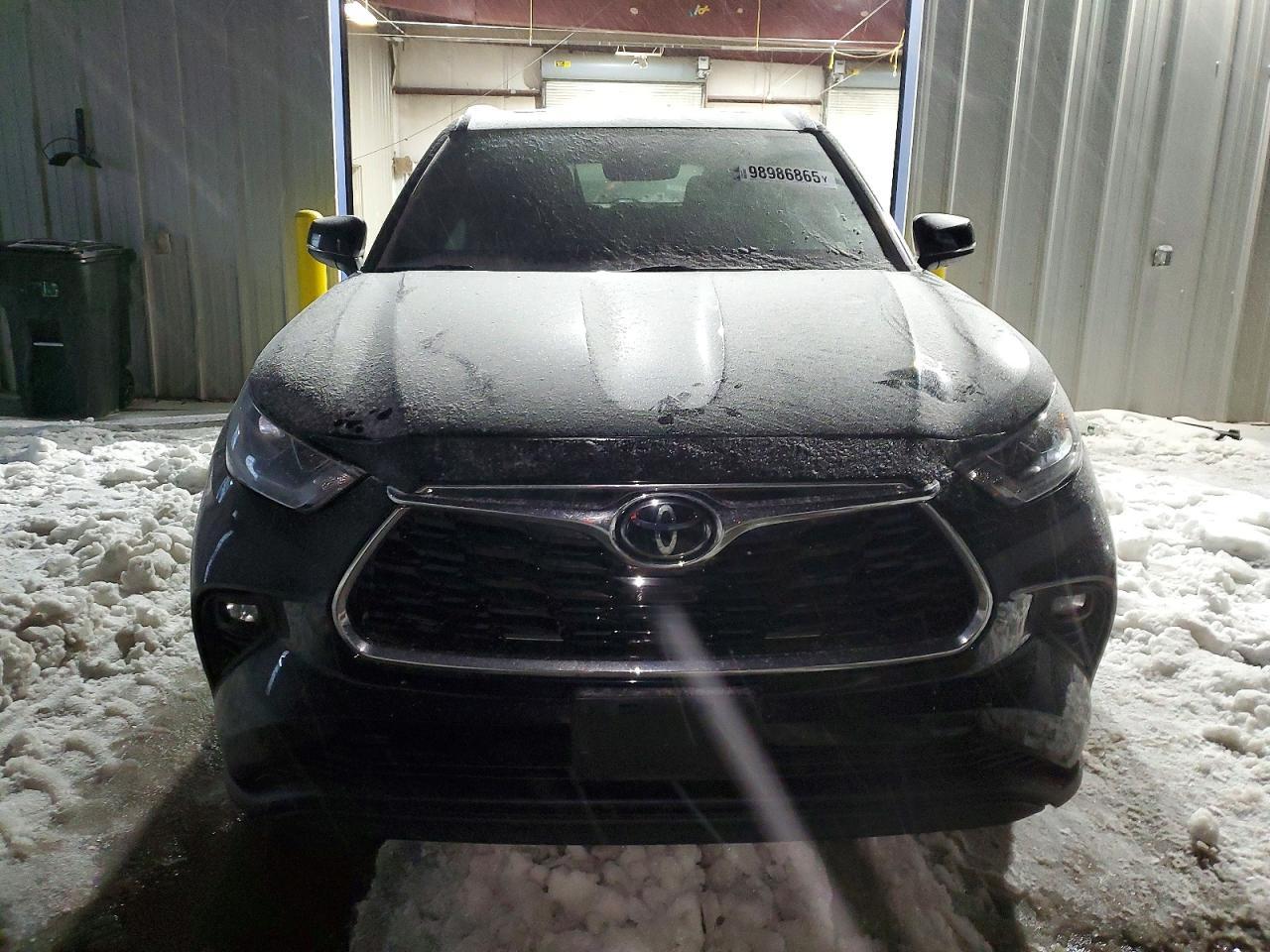 2020 TOYOTA HIGHLANDER