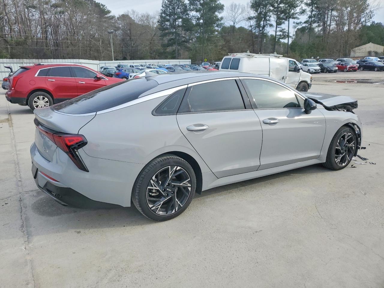 2025 KIA K5