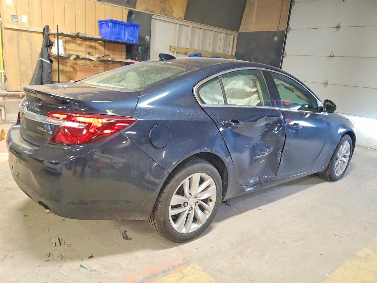 2016 BUICK Regal