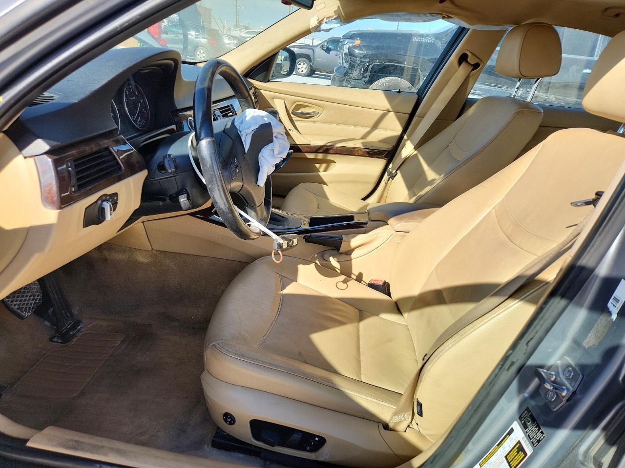2011 BMW 3 SERIES