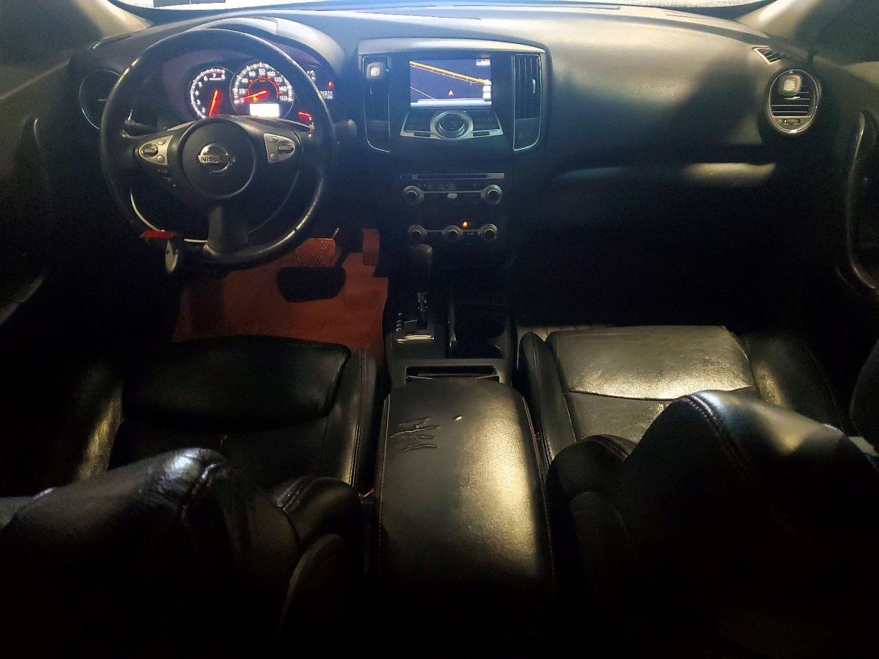 2014 NISSAN Maxima