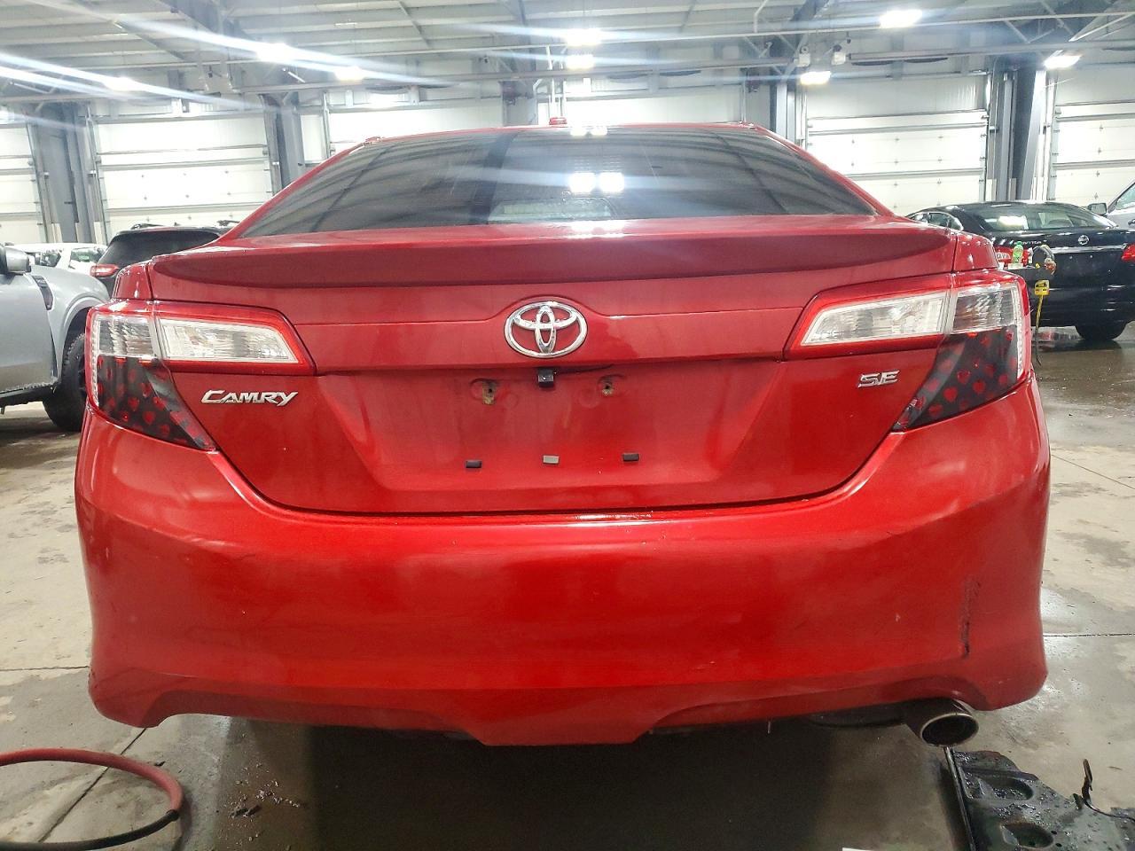 2012 TOYOTA CAMRY