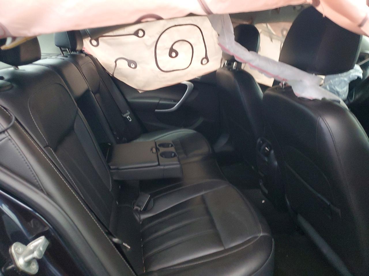 2013 BUICK Regal