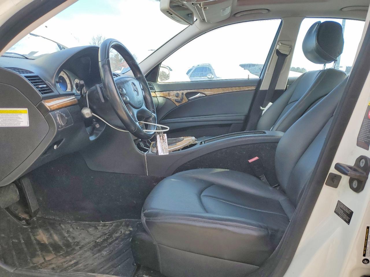 2009 MERCEDES-BENZ E-Class