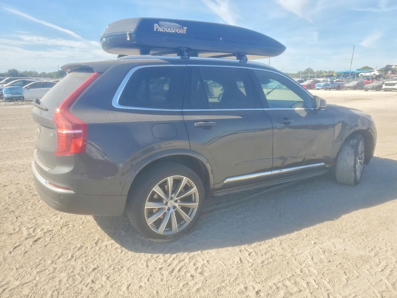 2024 VOLVO XC90