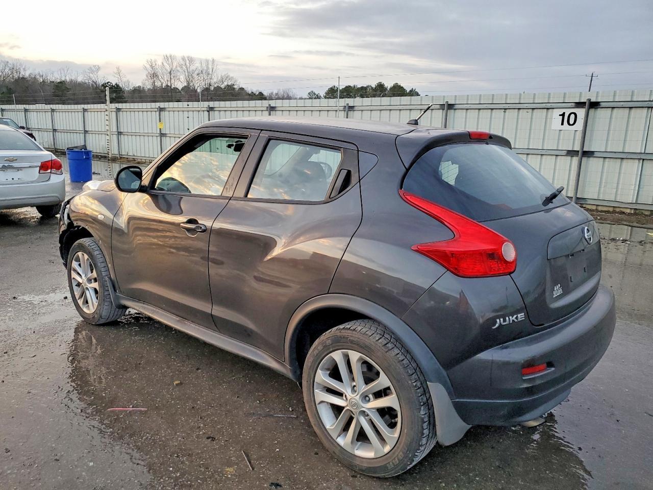 2013 NISSAN Juke