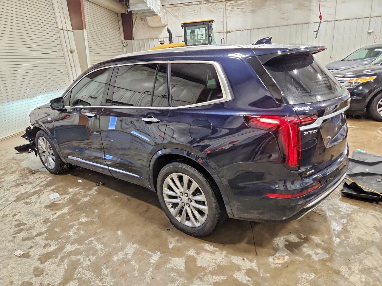 2021 CADILLAC XT6