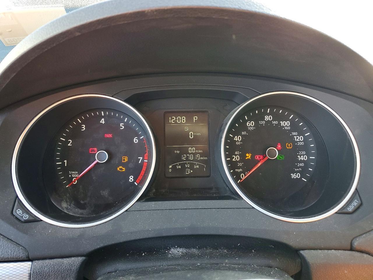 2016 VOLKSWAGEN JETTA
