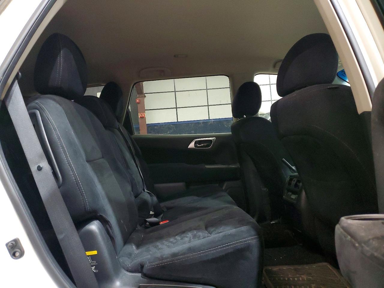 2016 NISSAN PATHFINDER