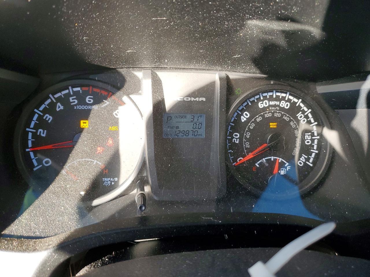 2017 TOYOTA TACOMA