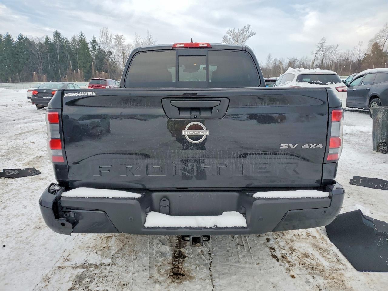 2022 NISSAN Frontier