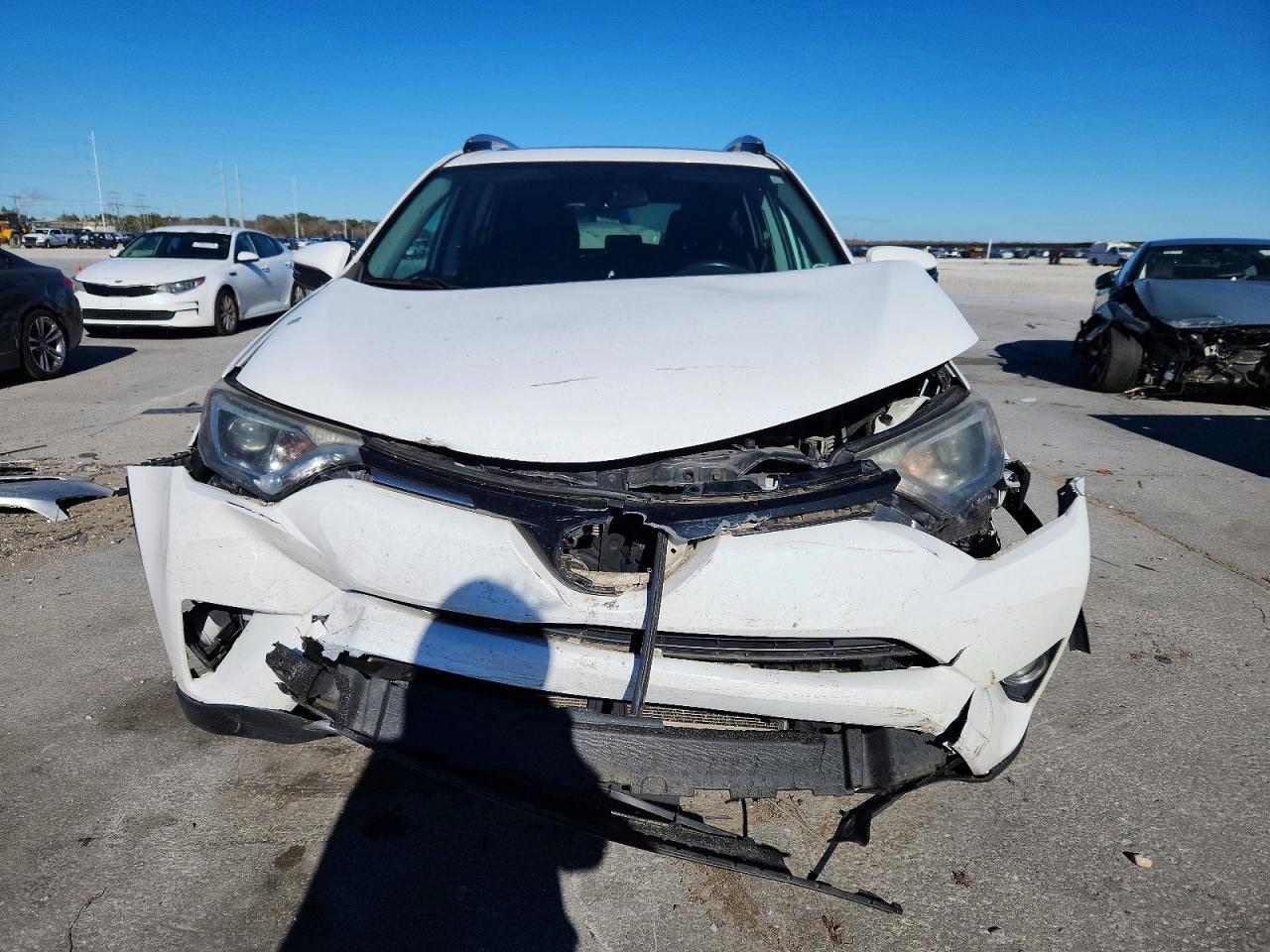 2016 TOYOTA RAV4