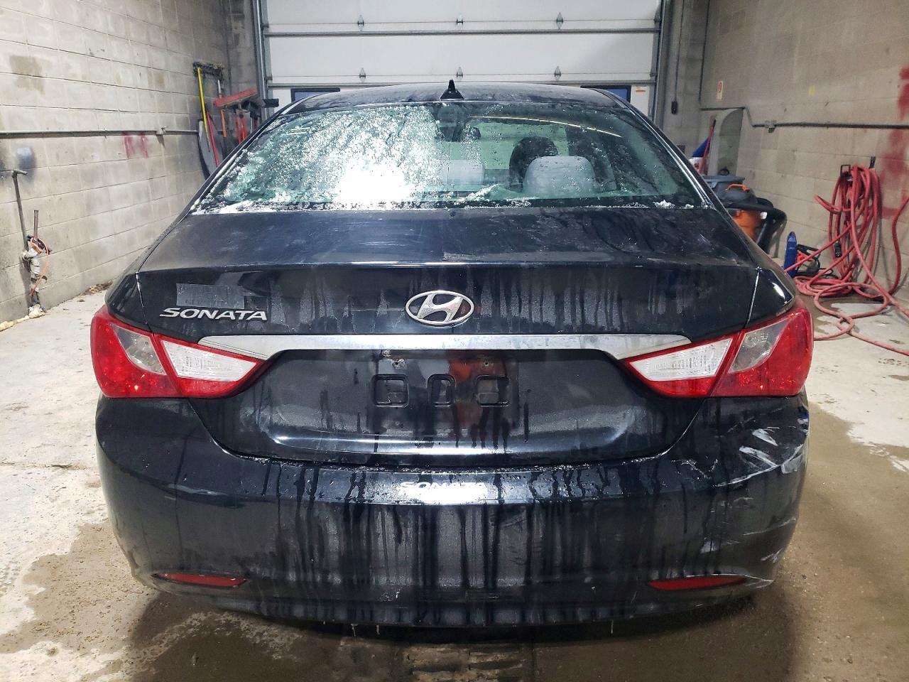 2012 HYUNDAI SONATA
