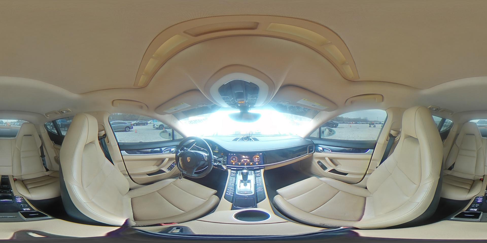 2015 PORSCHE Panamera
