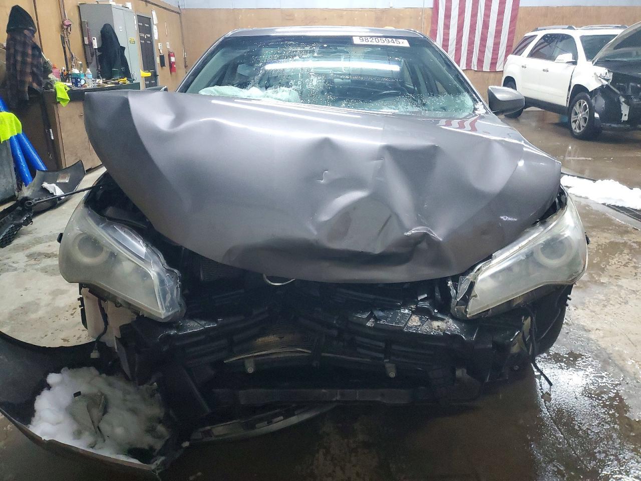 2017 TOYOTA CAMRY