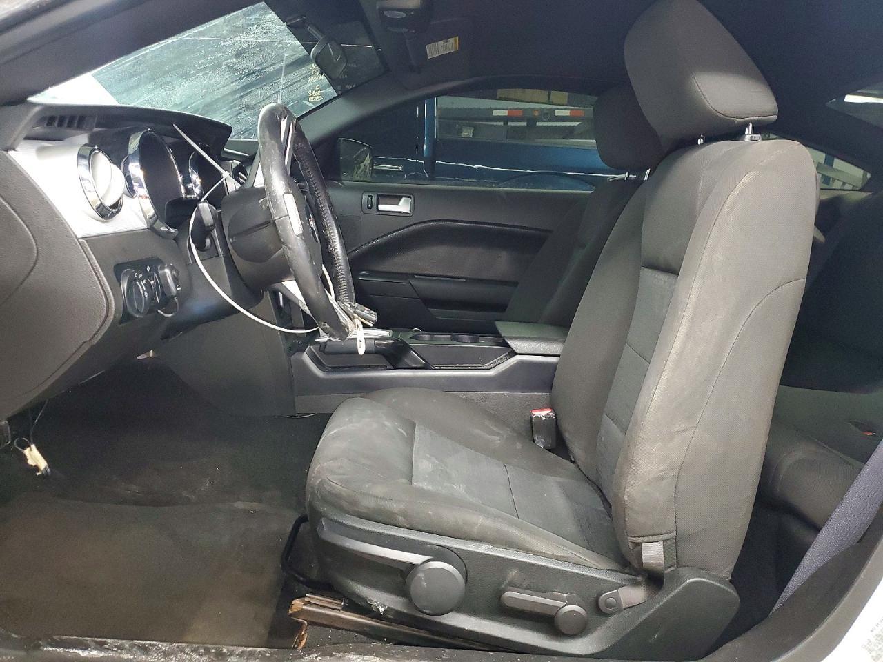 2006 FORD MUSTANG