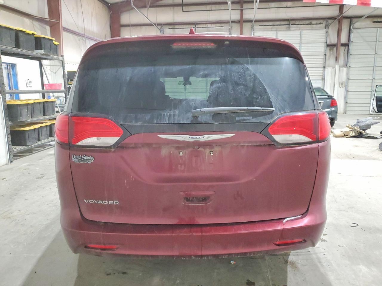 2020 CHRYSLER Voyager