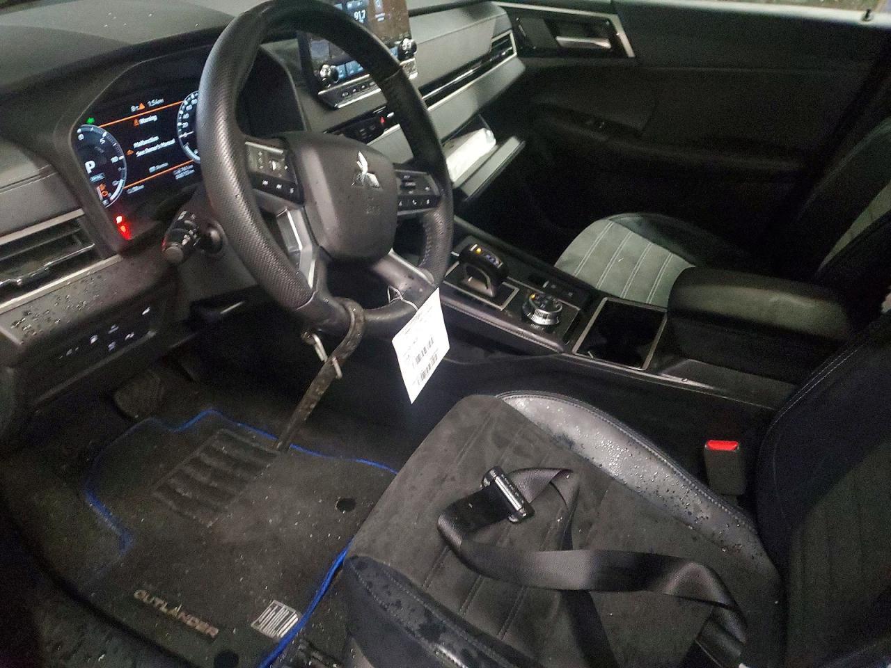 2025 MITSUBISHI outlander