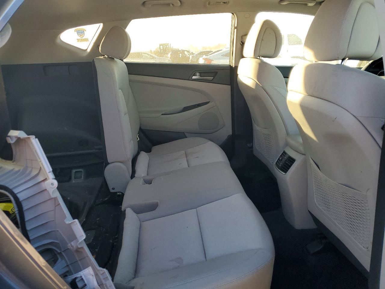2017 HYUNDAI TUCSON