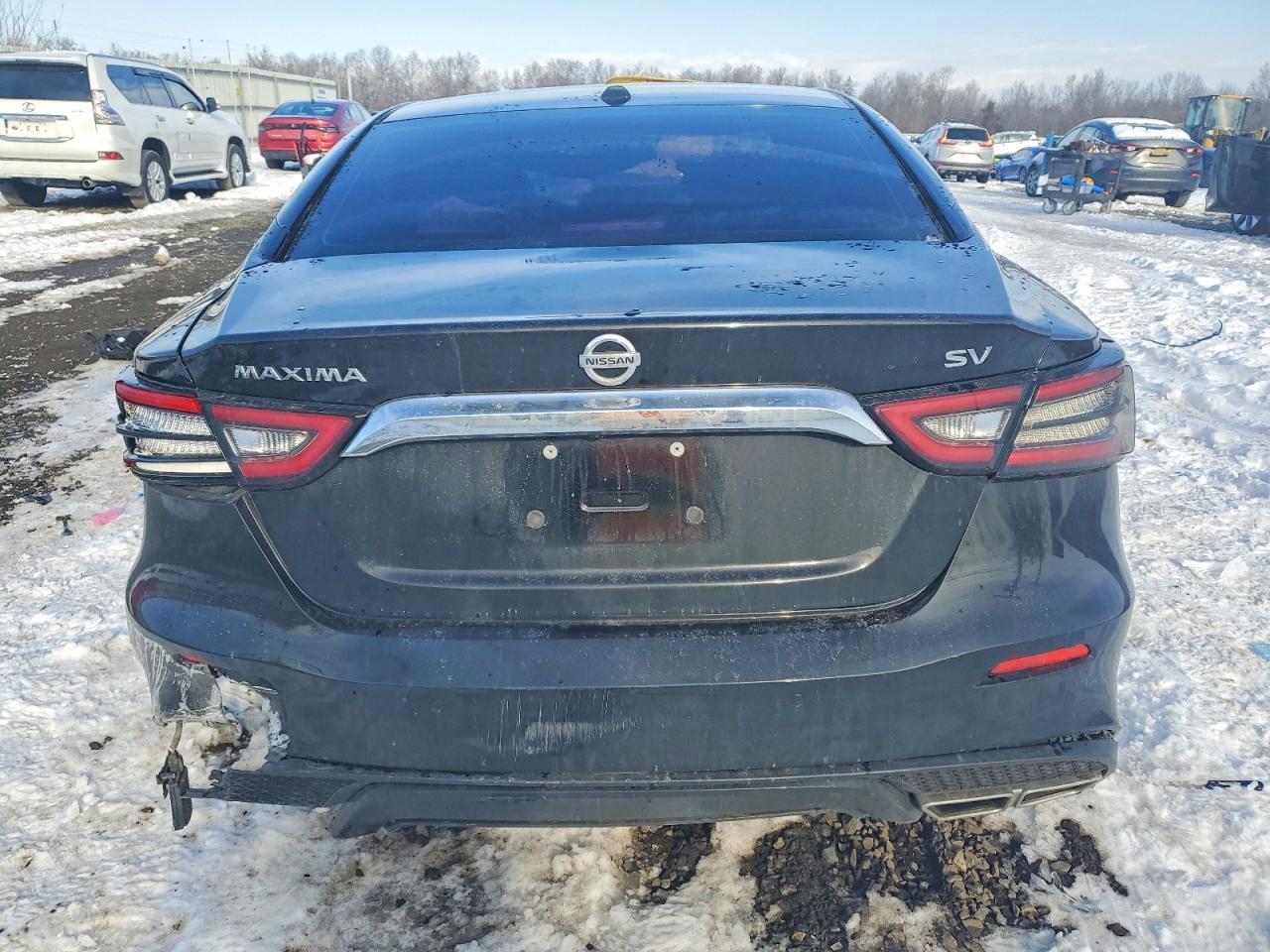 2022 NISSAN Maxima