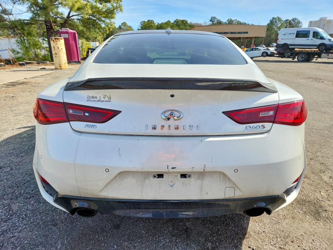2017 INFINITI Q60