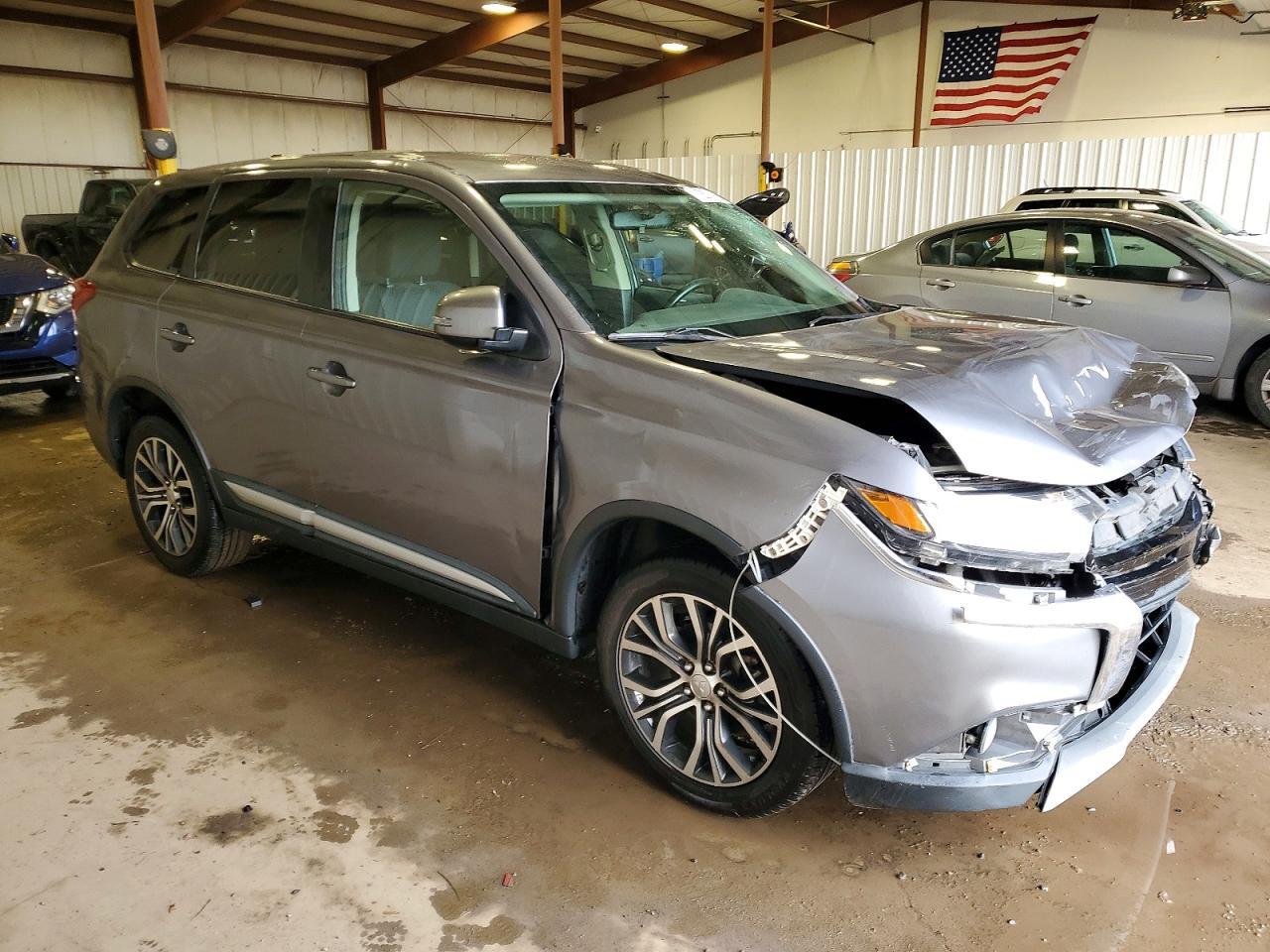 2018 MITSUBISHI outlander
