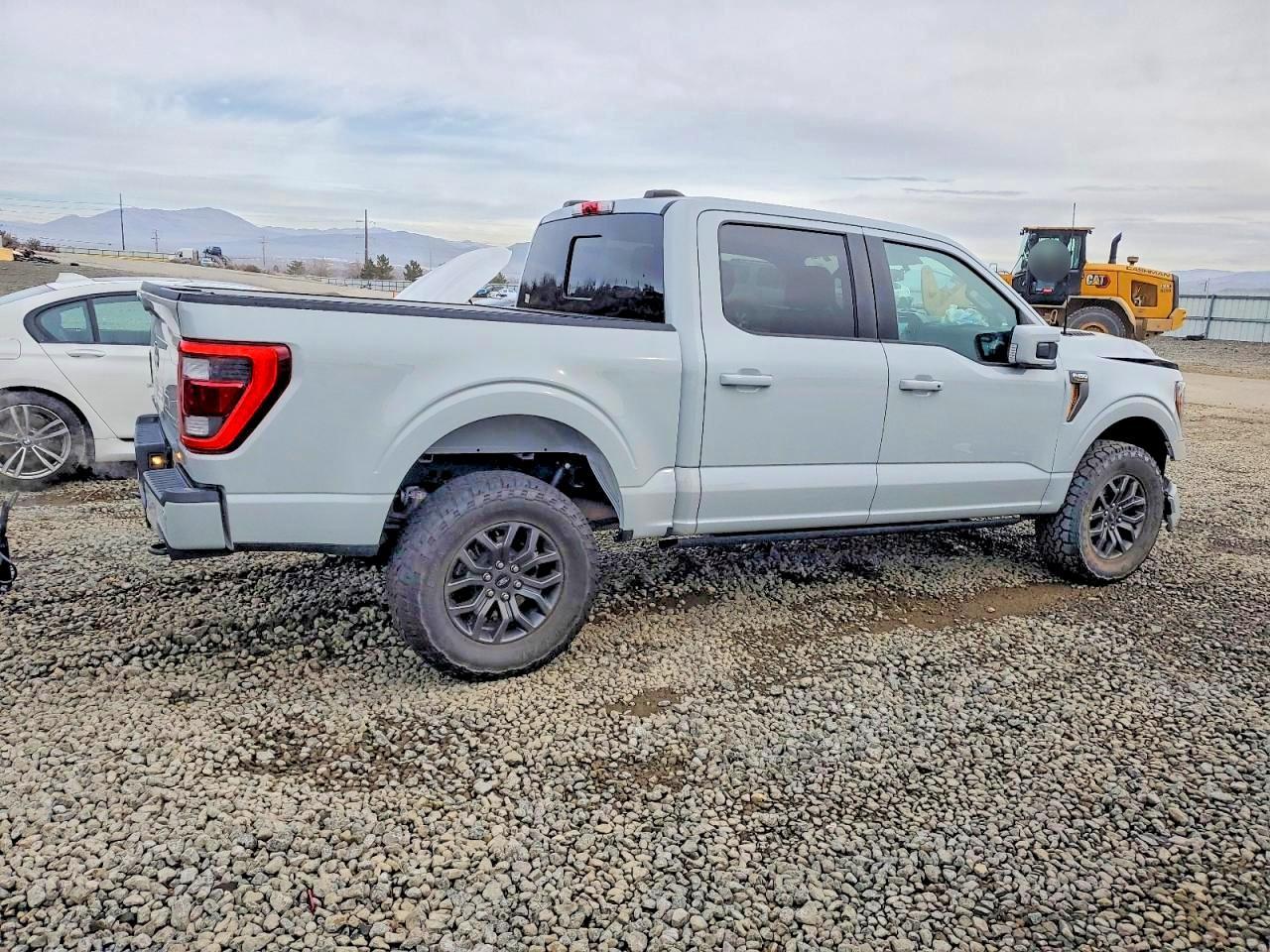 2023 FORD F-150 Lightning