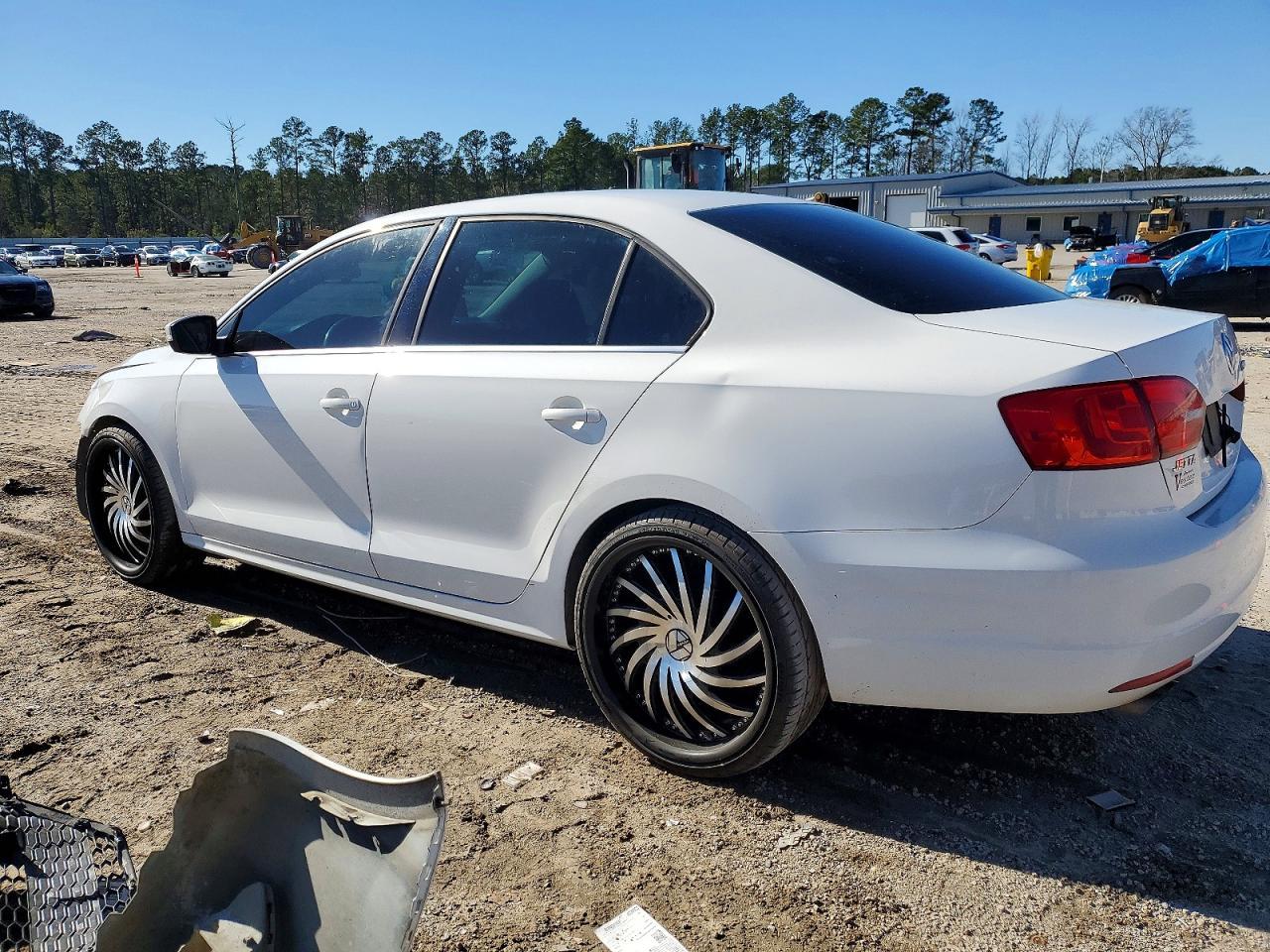 2013 VOLKSWAGEN JETTA