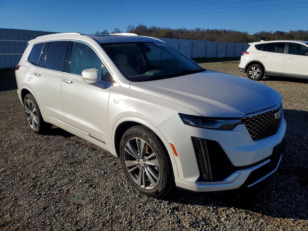 2020 CADILLAC XT6