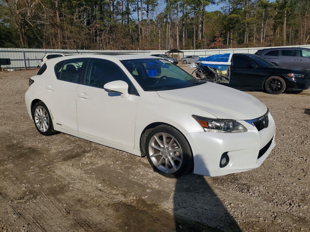 2011 LEXUS CT 200