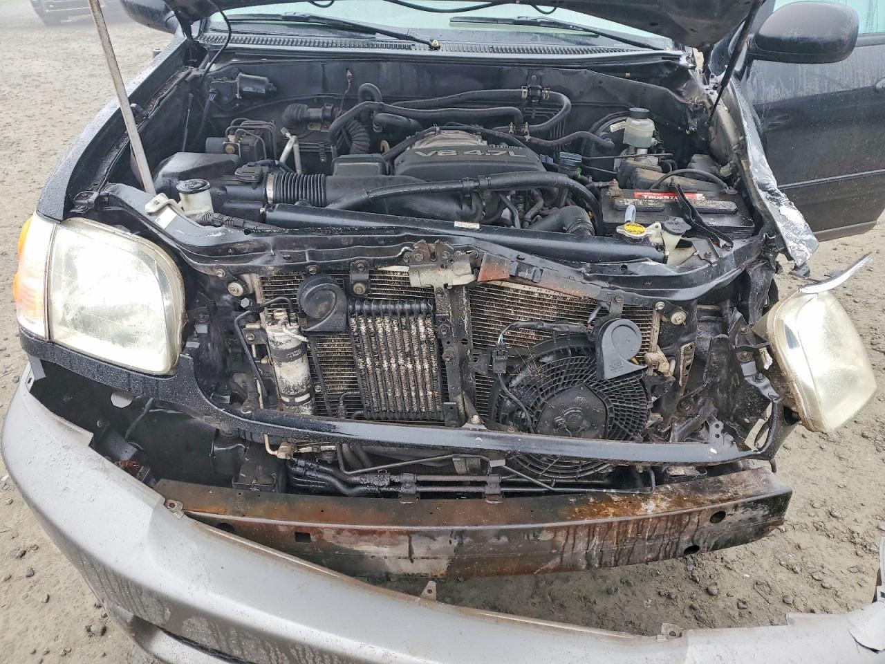 2003 TOYOTA Sequoia