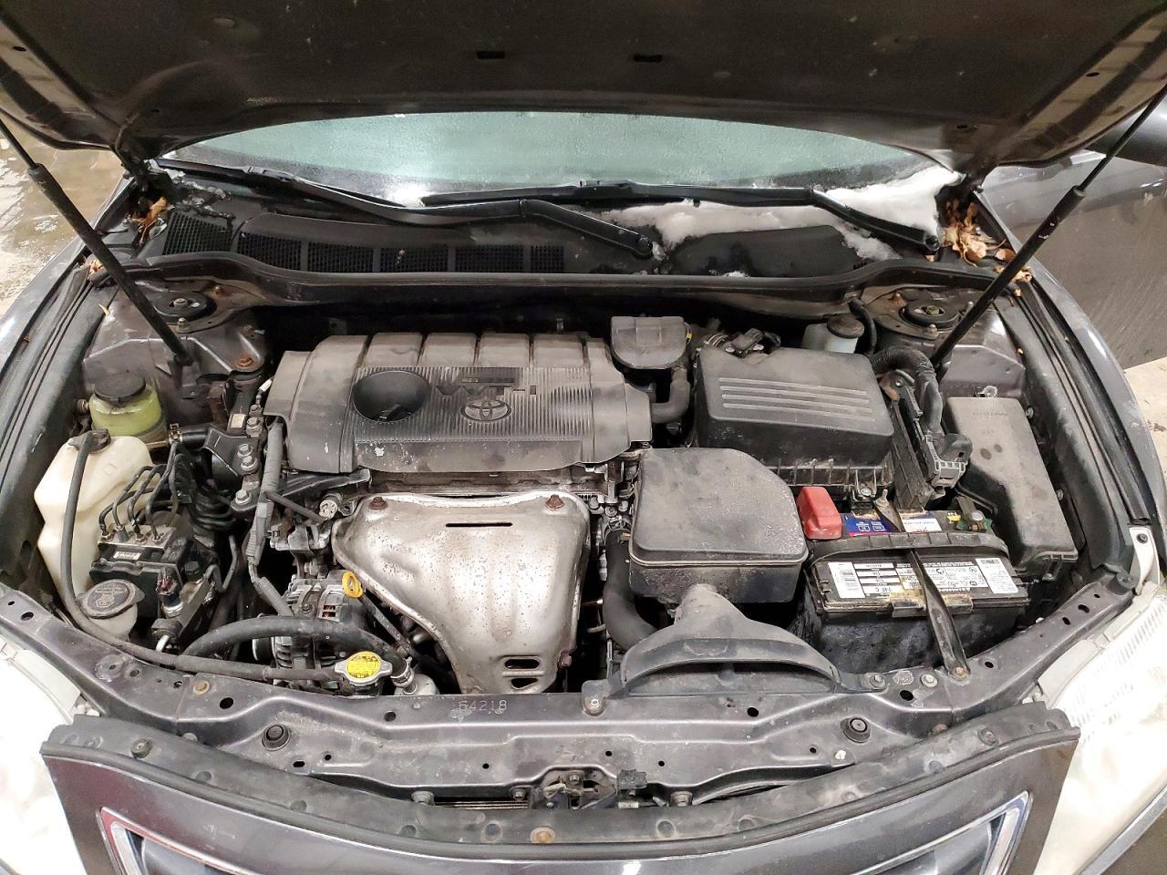 2011 TOYOTA CAMRY