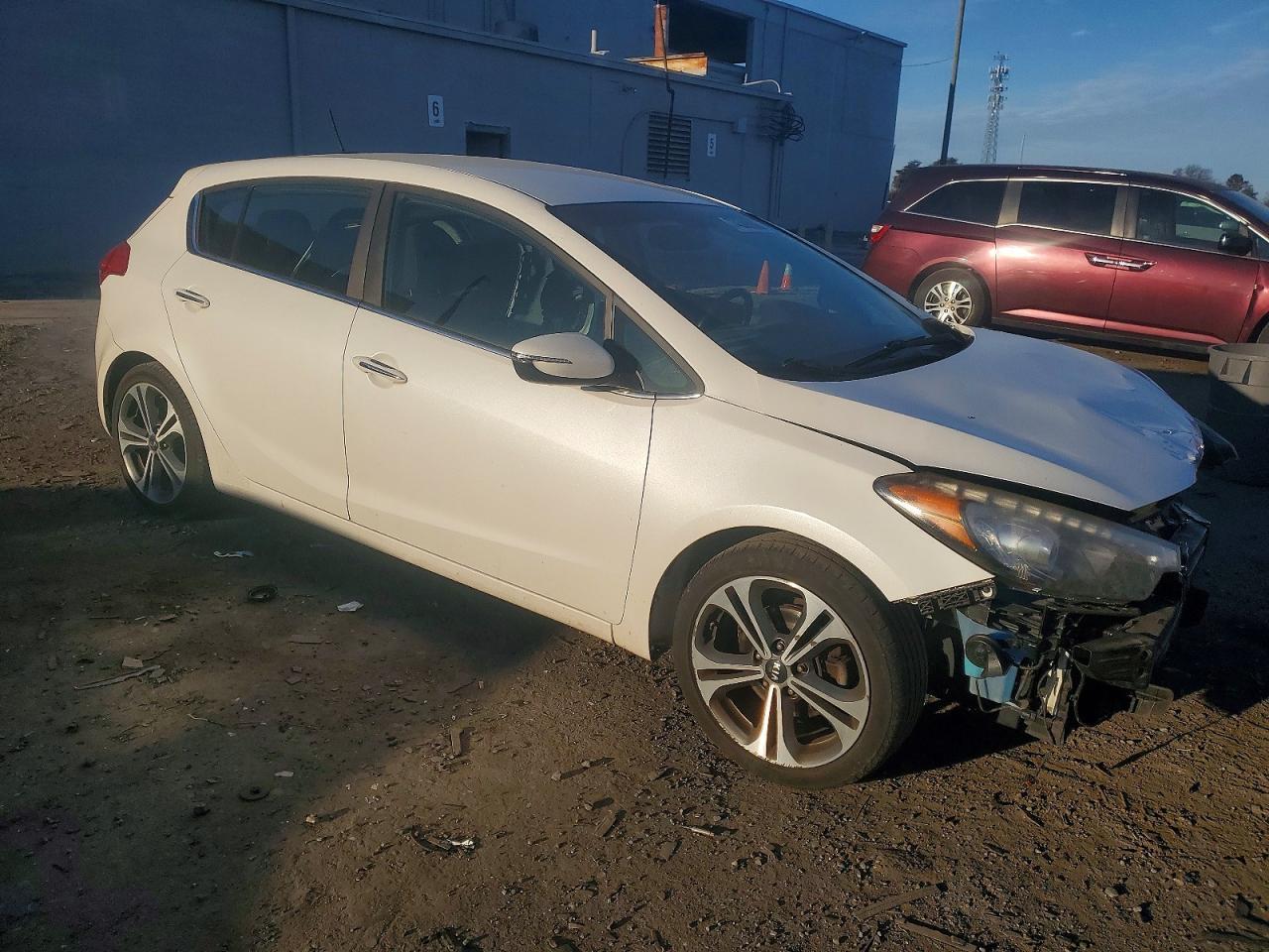 2016 KIA FORTE