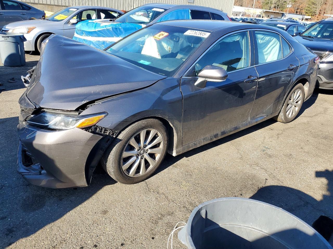 2018 TOYOTA CAMRY