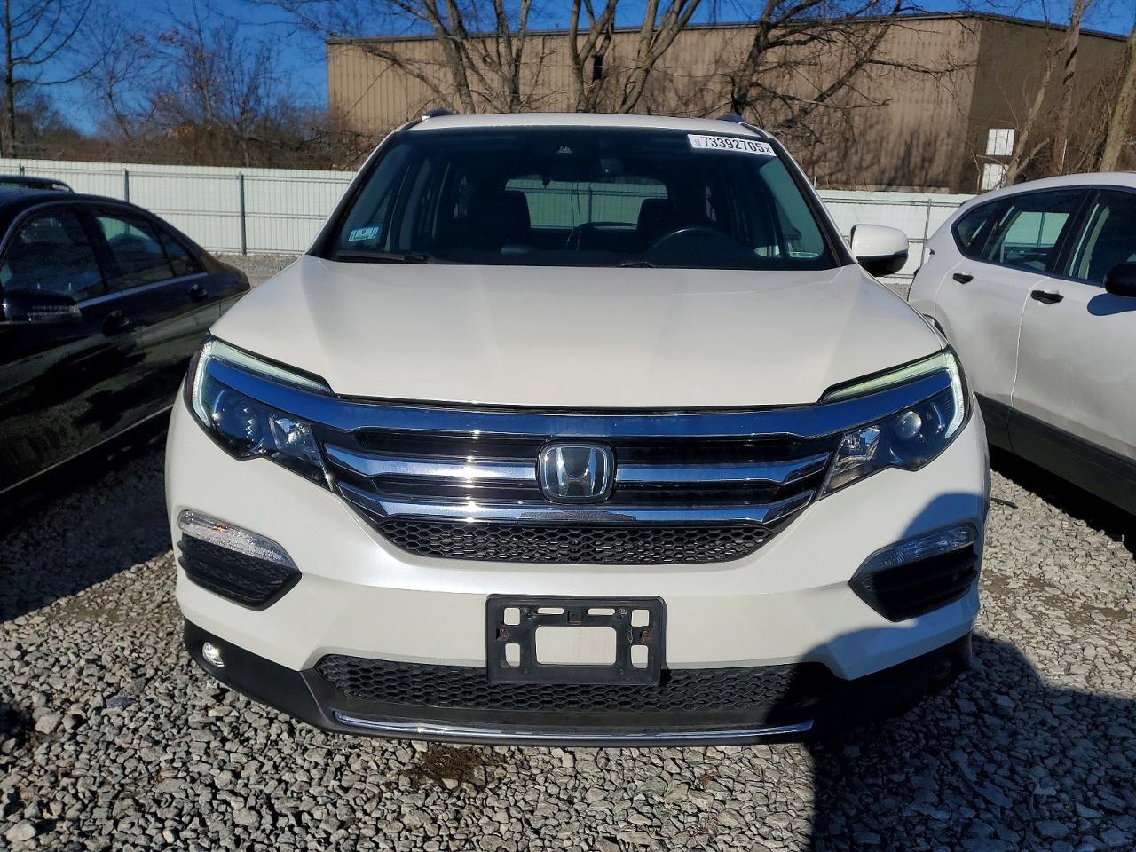 2017 HONDA PILOT